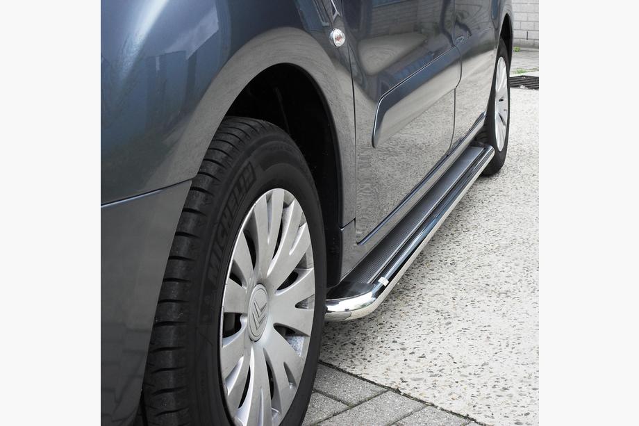 Citroen Berlingo 1996–2008 Premium side steps (2 st., RVS) Ø60 Image