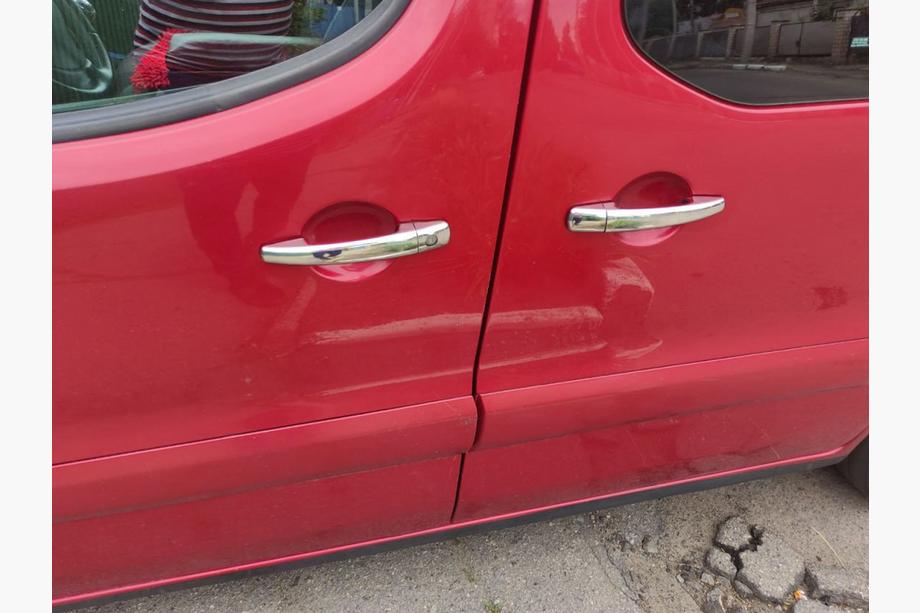 Citroen Berlingo 2008–2018 RVS deurgreep covers Set van 4 stuks, Carmos - Turks RVS Foto 12