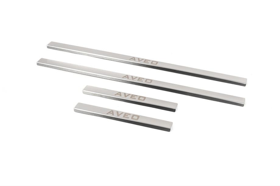 Chevrolet Aveo T250 2005–2011 Carmos RVS instaplijsten (set 4 stuks) Image