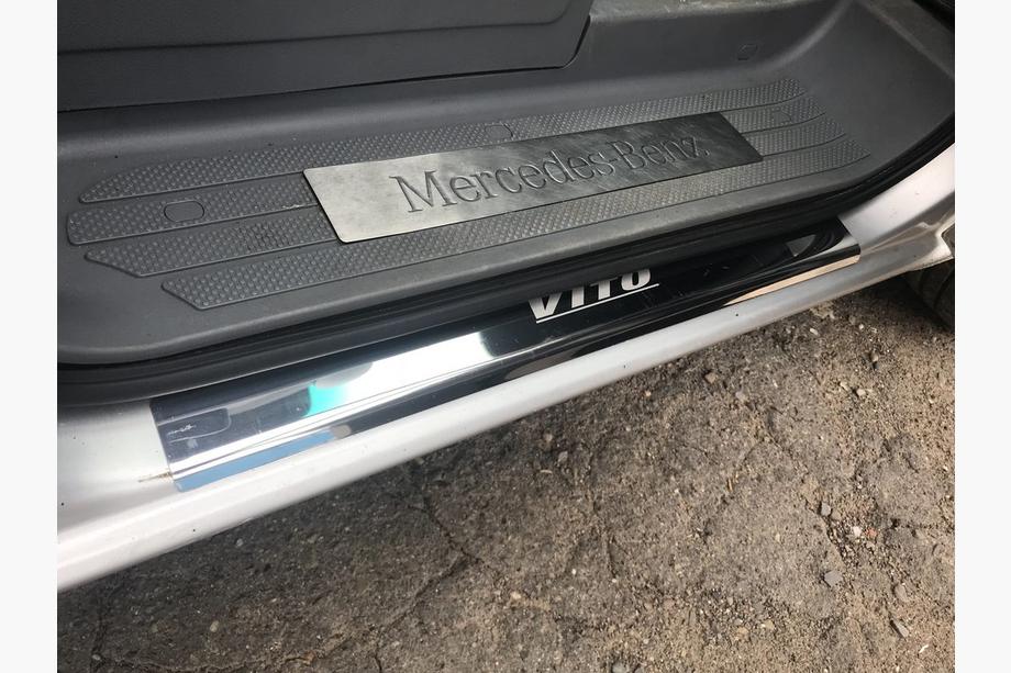 Mercedes Vito W639 2004–2014 Instaplijsten Laser-style (2 stuks, staal) Foto 6