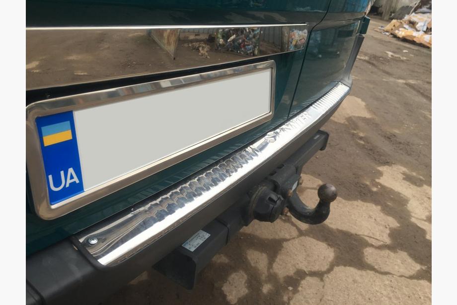 Volkswagen Crafter 2006–2016 Sierlijst boven kentekenplaat (RVS) OmsaLine - Italiaans roestvrij staal Foto 3