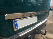 Mercedes Sprinter W906 2006–2018 RVS sierstrip boven kentekenplaat foto 2