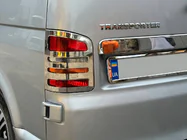 Volkswagen T5 Caravelle 2004–2010 RVS sierlijst boven kenteken voor openslaande achterdeuren foto 7