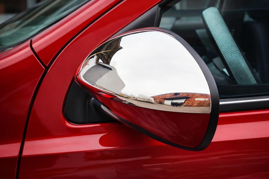 Nissan Qashqai 2010–2014 RVS spiegelkappen (set van 2) Image