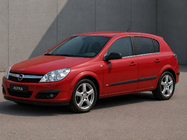 Opel Astra H 2004–2013 Buitenste raamomlijsting (RVS) foto 1