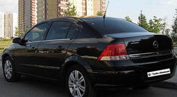 Opel Astra H 2004–2013 Buitenste raamomlijsting (RVS) foto 7