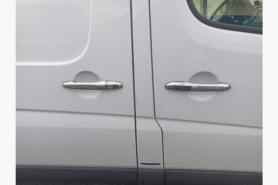 Mercedes Sprinter W906 2006–2018 Deurgreep covers (set 4 stuks, RVS) Foto 2