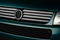 Volkswagen T4 Caravelle/Multivan 1990–2003 RVS sierlijsten voor grille Kosoyu kapot (8 stuks) foto 1