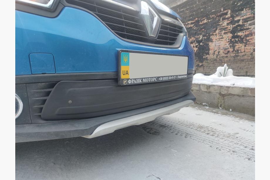 Renault Logan II 2013–2022 Winter onderste grille-afdekking (2013-2015) Foto 4