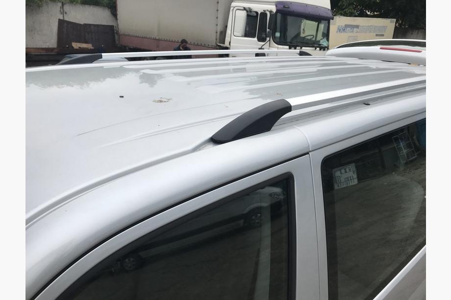 Volkswagen T5 Transporter 2003–2010 Chromen dakrails Foto 4