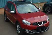 Nissan Qashqai 2010–2014 Mistlampomlijsting met uitsparing (set van 2, kunststof) foto 1