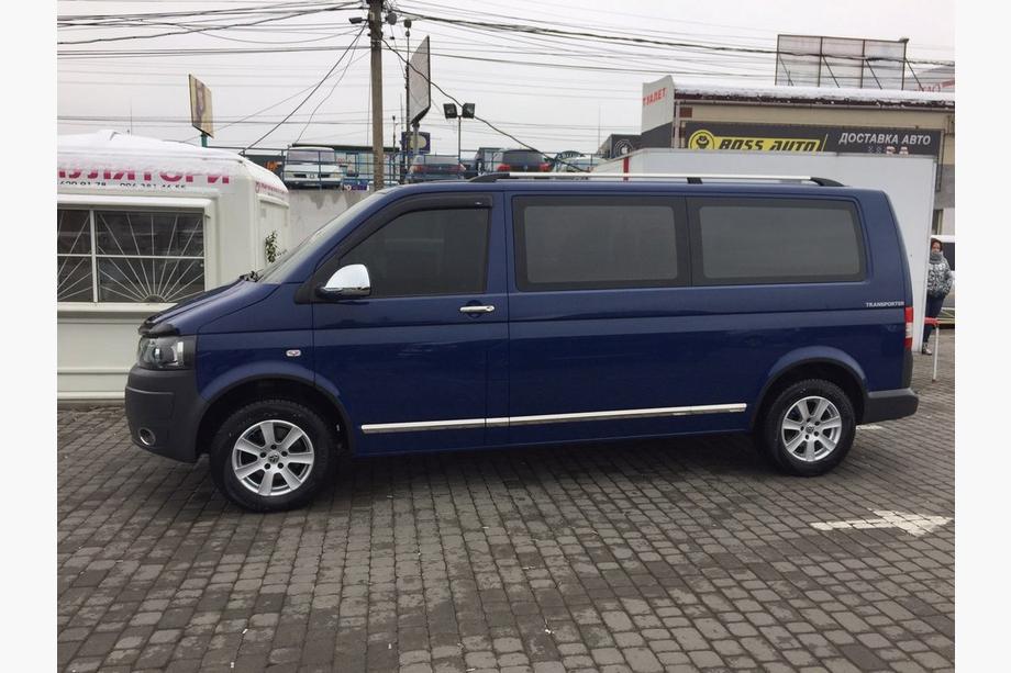 Volkswagen T5 Multivan 2003–2010 Deurstrips (RVS, chroom) 2-deurs, korte wielbasis, OmsaLine – Italiaans roestvrij staal Foto 4
