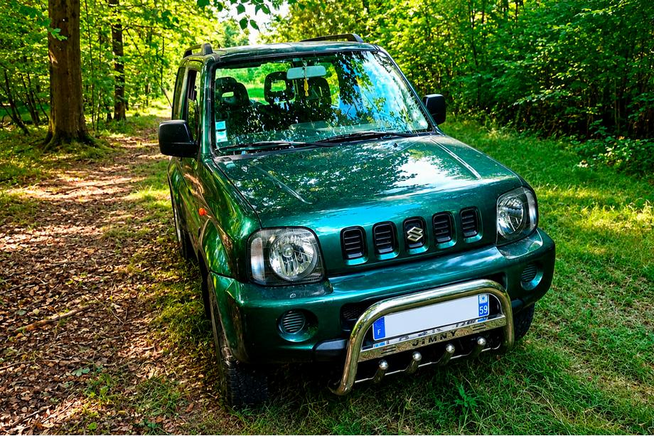 Suzuki Jimny 1998–2018 Bullbar QT006 (RVS) Foto 1