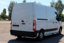 Nissan NV400 2010–2024 Achterhoeken AK003 (2 st., RVS) foto 8