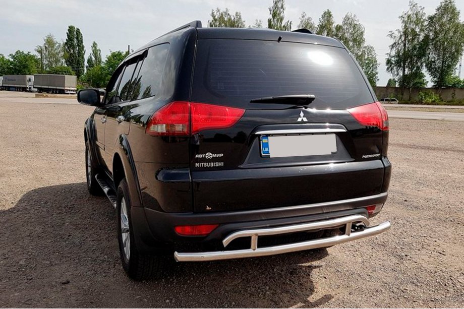 Mitsubishi Pajero Sport 2008–2015 Achterbeschermbeugel AK002-2 (2 stuks, RVS) Foto 1