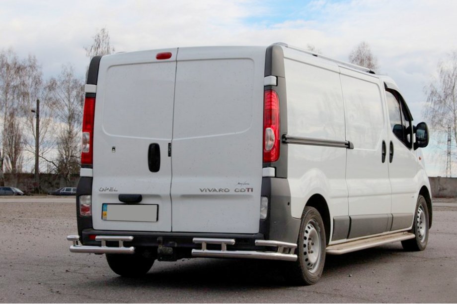 Opel Vivaro 2001–2015 Achterbeschermbeugel AK003-Plus-2 (RVS) Image