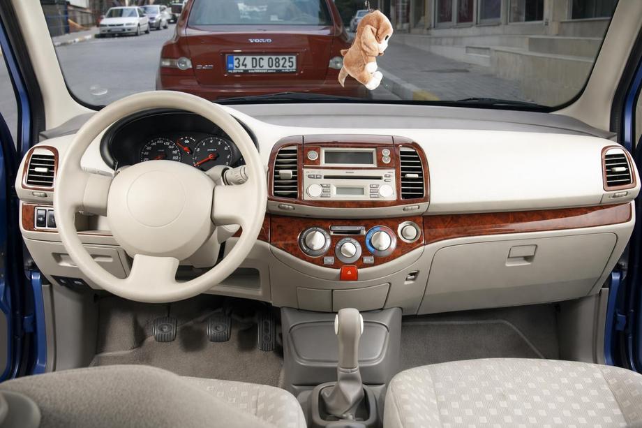 Nissan Micra K12 2003–2010 Dashboard sierlijsten Houtlook Image