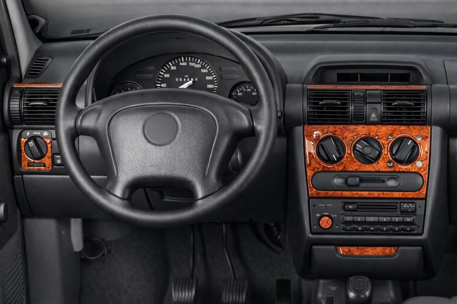 Opel Corsa B 1993–2004 Dashboard sierlijsten Image