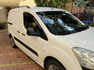 Peugeot Partner Tepee 2008–2018 Zwarte dakrails foto 3