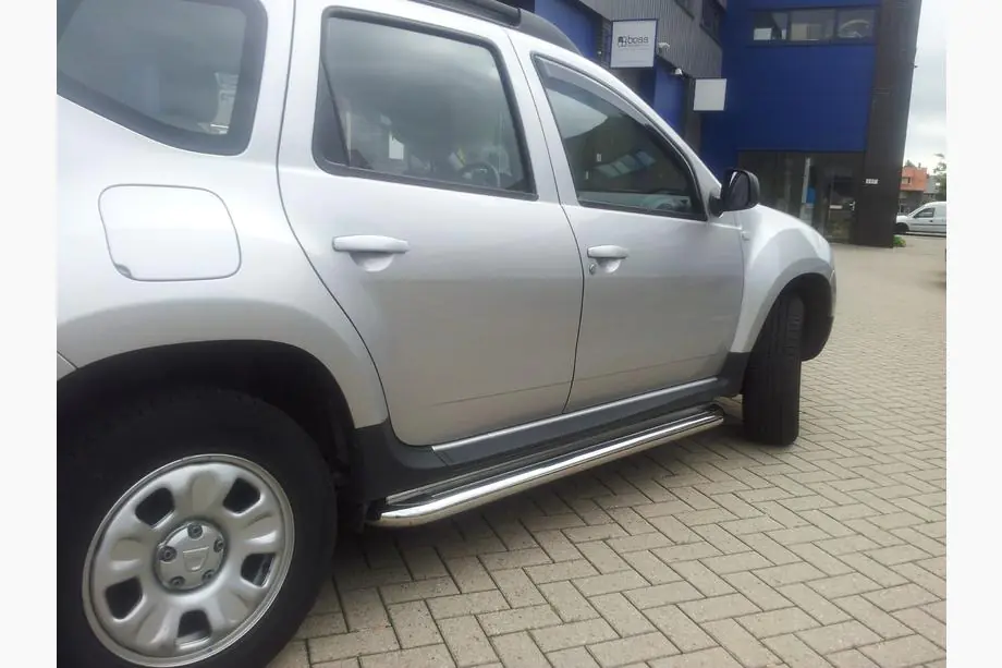 Renault Duster 2008–2017 Premium side steps (2 st., RVS) Image