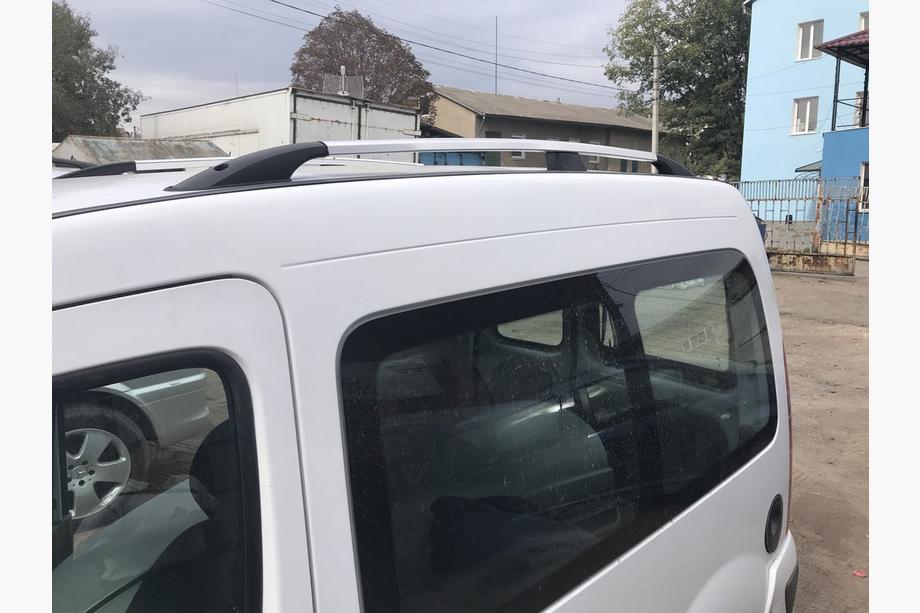 Renault Kangoo 1998–2008 Chromen dakrails Foto 8