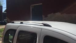 Renault Kangoo 2008–2020 Chroom dakrails Standaard basis, kunststof voeten foto 16