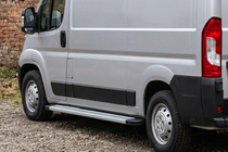 Fiat Ducato 2006–2025 Zijtreden Maya V2 (set van 2, aluminium) foto 1