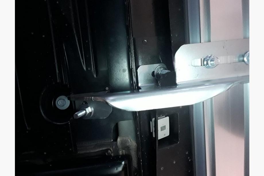 Ford Kuga/Escape 2013–2019 Maya V2 zijtreden (2 st., aluminium) Met gespoten deurpanelen Foto 4
