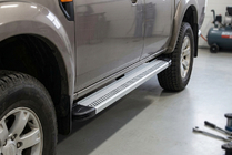 Ford Ranger 2007–2011 Zijtreden Maya V2 (set van 2, aluminium) foto 1