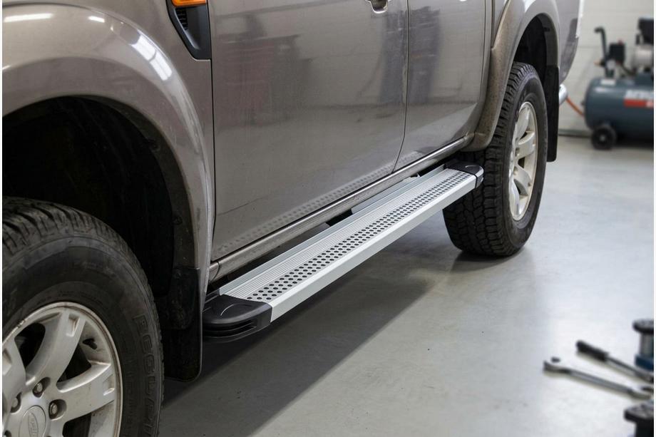 Ford Ranger 2007–2011 Zijtreden Maya V2 (set van 2, aluminium) Image