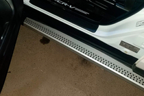 Honda CRV 2012–2016 Zijtreden Maya V2 (set van 2, aluminium) foto 5
