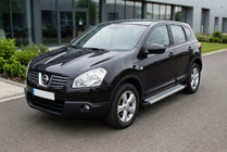 Nissan Qashqai 2007–2010 Zijtreden Maya V2 (set van 2, aluminium) foto 1