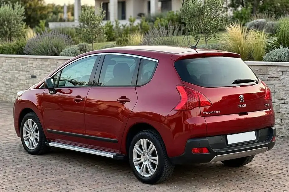 Peugeot 3008 2008–2016 Zijtreden Maya V2 (set van 2, aluminium) Image