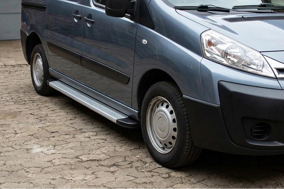 Peugeot Expert 2007–2016 Zijtreden Maya V2 (set van 2, aluminium) Image