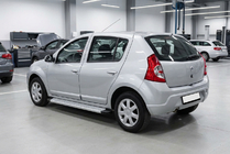 Renault Sandero 2007–2013 Zijtreden Maya V2 (set van 2, aluminium) foto 1