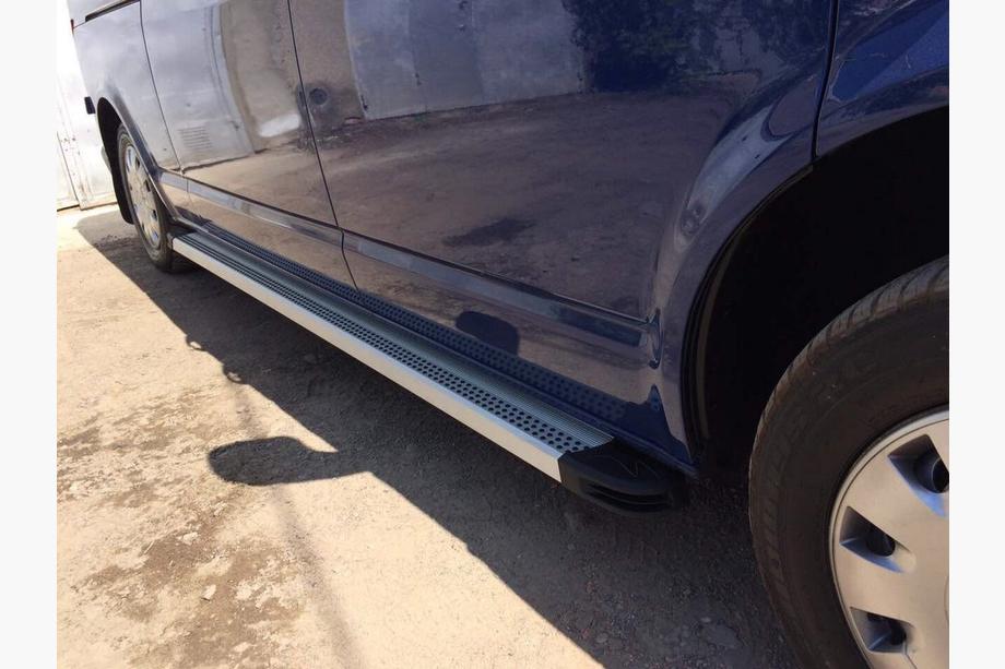 Volkswagen T6 2015–2024 Zijtreden Maya V2 (set van 2, aluminium) Korte wielbasis Foto 5