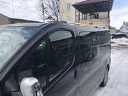 Renault Trafic 2001–2015 Chromen dakrails Korte versie, kunststof voetsteunen foto 9