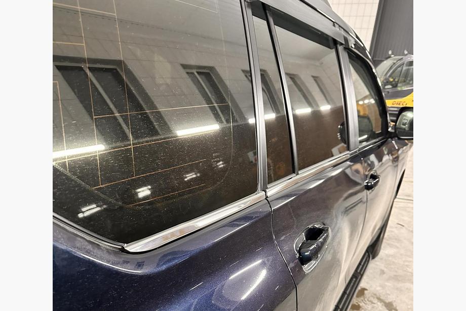 Toyota Land Cruiser Prado 150 2009–2023 RVS raamomlijsting set (6 stuks) Carmos - Turks staal Image