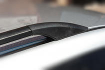 Toyota Rav 4 2006–2013 Zwarte Turkse dakrails Korte wielbasis, kunststof steunen foto 11
