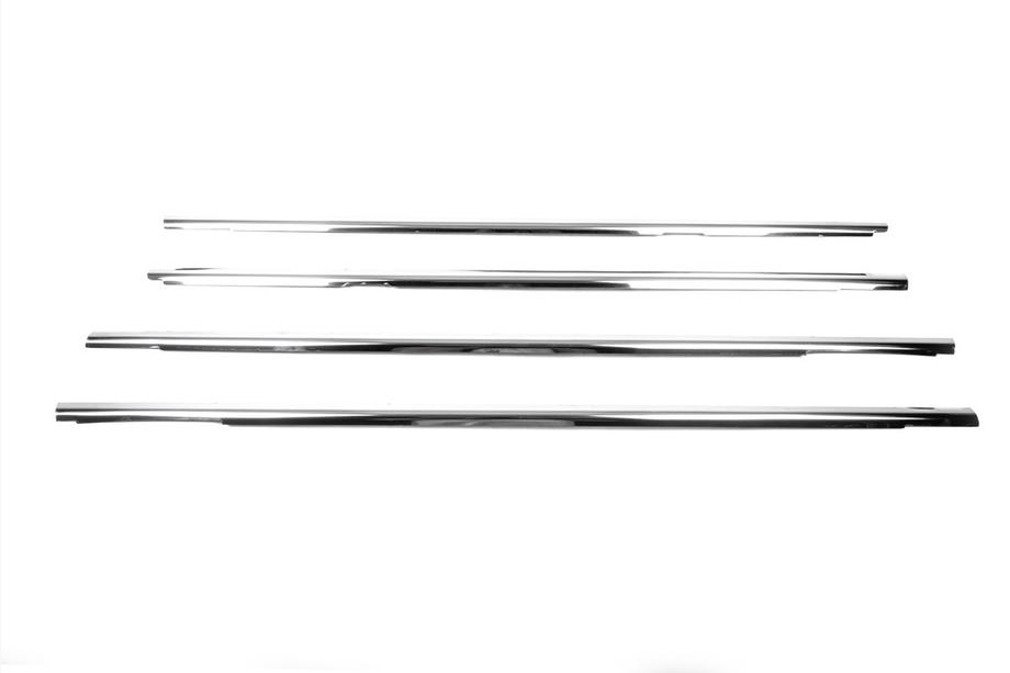 Volkswagen Jetta 2006–2011 Buiten raamomlijsting set (4-delig, RVS) Foto 3