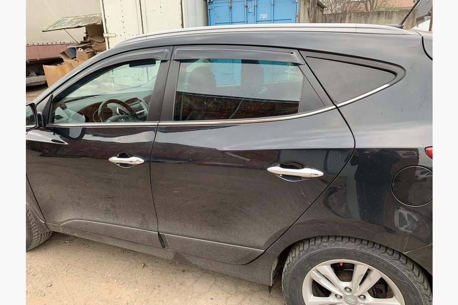 Hyundai IX-35 2010–2015 Onderste raamlijsten (6 st., RVS) OmsaLine - Italiaans roestvrij staal Image