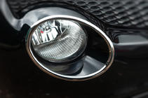 Nissan Juke 2010–2019 RVS sierlijsten voor koplampen (set van 2) foto 1