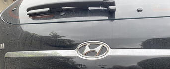 Hyundai Tucson JM 2004– Embleem (zelfklevend, 125 mm (65 mm)) foto 2