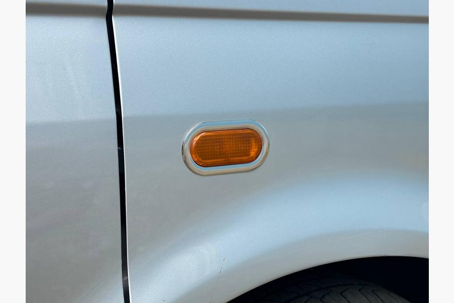 Volkswagen T5 2010–2015 Chromen knipperlichtkappen OmsaLine (2 stuks, RVS) Foto 7