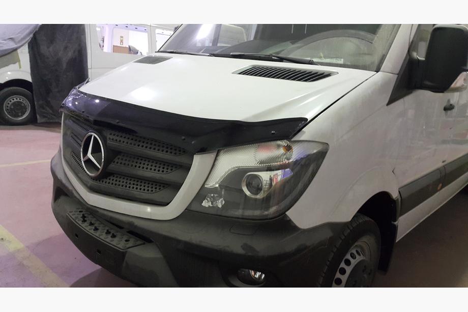 Mercedes Sprinter W906 2006–2018 Motorkapdeflector 2013+ (V1, EuroCap) Foto 9