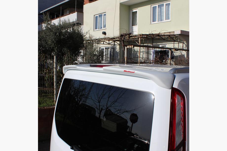 Ford Connect 2014–2021 Spoiler (spuitklaar) Foto 5