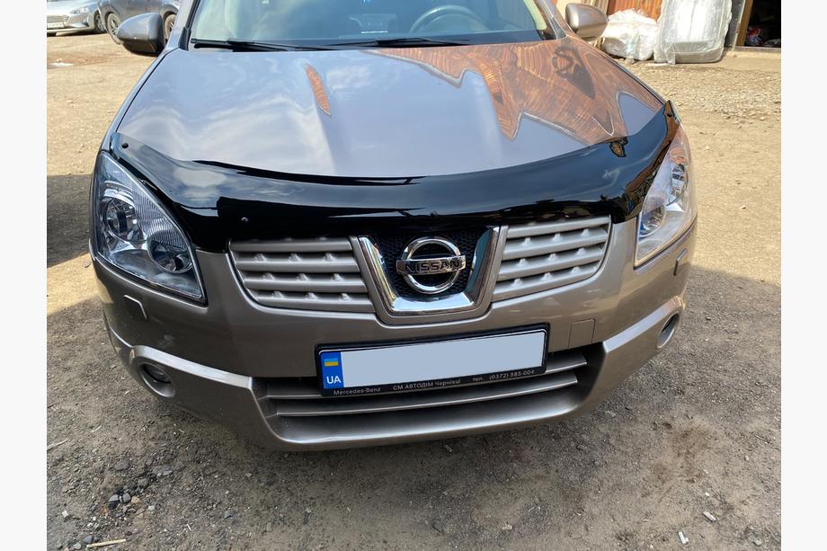 Nissan Qashqai 2007–2010 Motorkapdeflector (EuroCap) Image