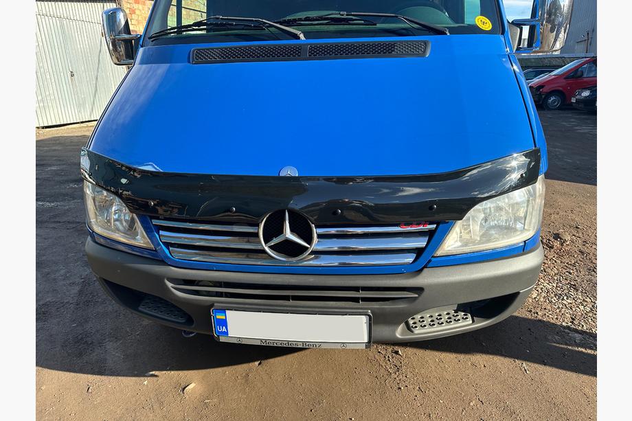 Mercedes Sprinter W901/902/903/904/905 1995–2006 Motorkapdeflector 2000-2006 (EuroCap) Foto 3