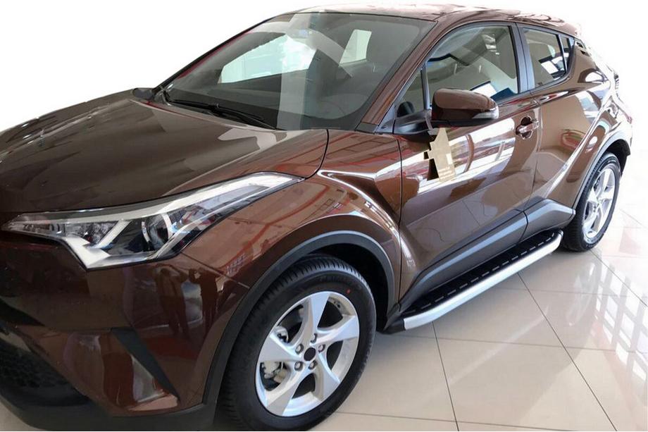 Toyota C-HR 2016–2023 Fullmond side steps (2 stuks, aluminium) Image