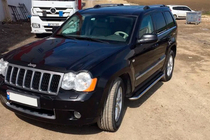 Jeep Grand Cherokee WK 2004–2010 Maydos V2 side steps (2 st., RVS) foto 2